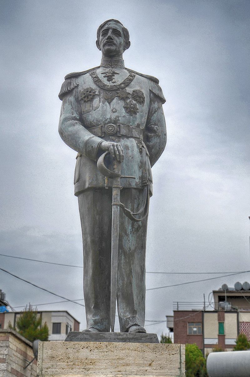 Bulletproof - Statue of King Zog in Burrel Albania